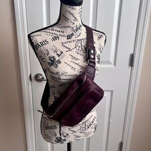 Spikes Sparrow Genuine Leather Fanny Pack Belt Bag Crossbody Adjustable Strap